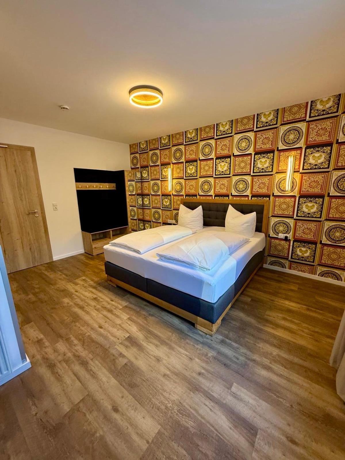 Hotel Restaurant Unikat Zeltingen-Rachtig Εξωτερικό φωτογραφία